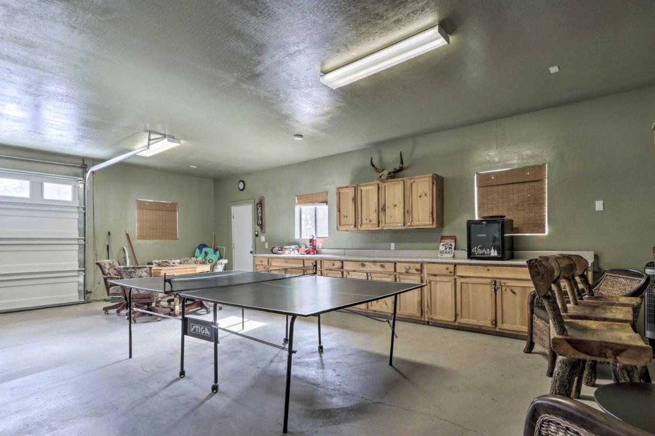 Cozy Heber-Overgaard Cabin With Fire Pit, Game Room! 외부 사진