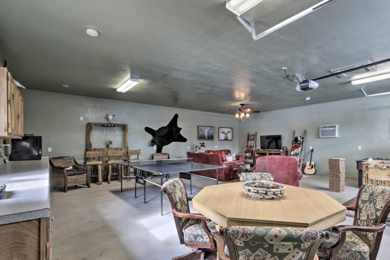 Cozy Heber-Overgaard Cabin With Fire Pit, Game Room! 외부 사진