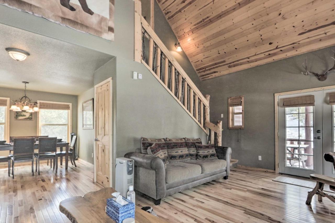 Cozy Heber-Overgaard Cabin With Fire Pit, Game Room! 외부 사진
