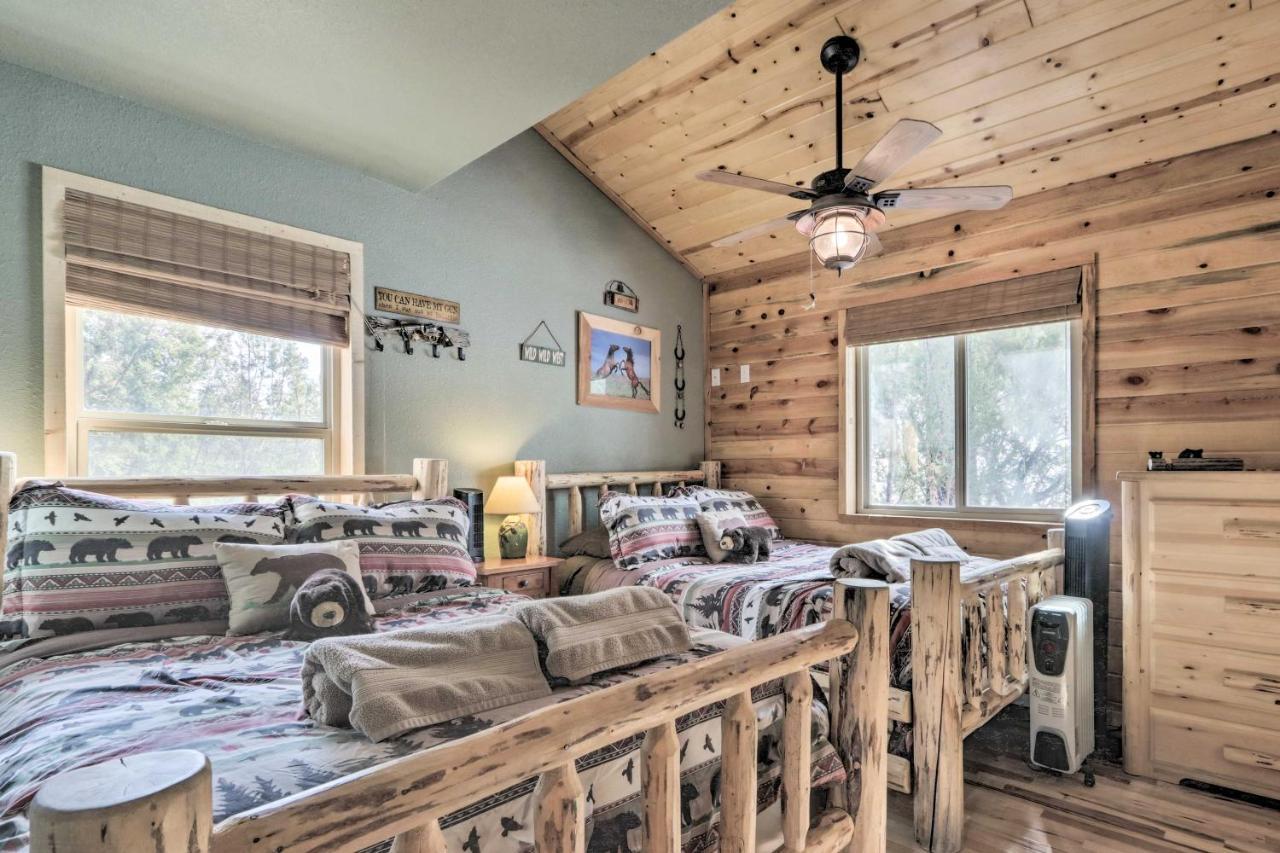 Cozy Heber-Overgaard Cabin With Fire Pit, Game Room! 외부 사진