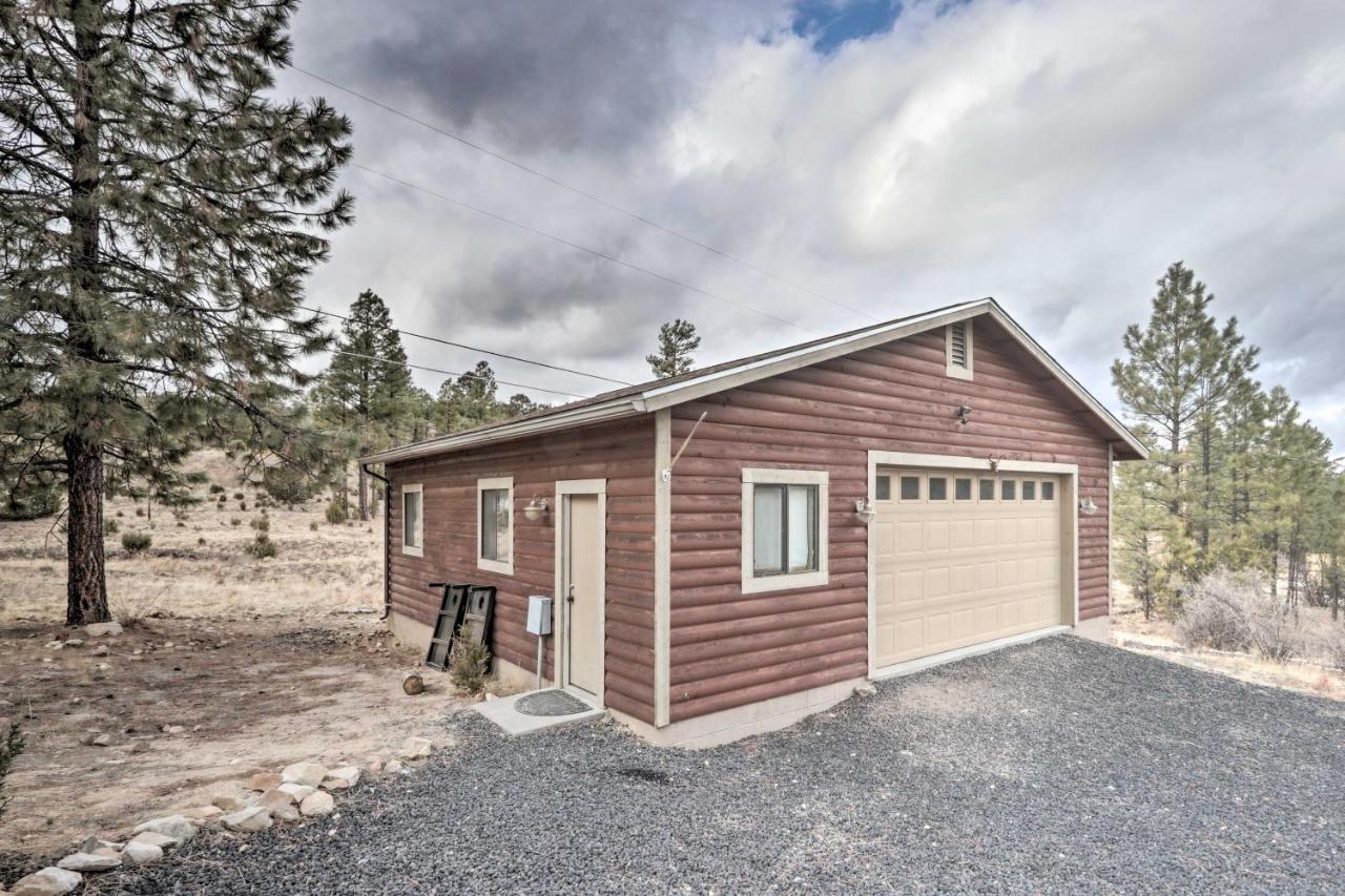 Cozy Heber-Overgaard Cabin With Fire Pit, Game Room! 외부 사진